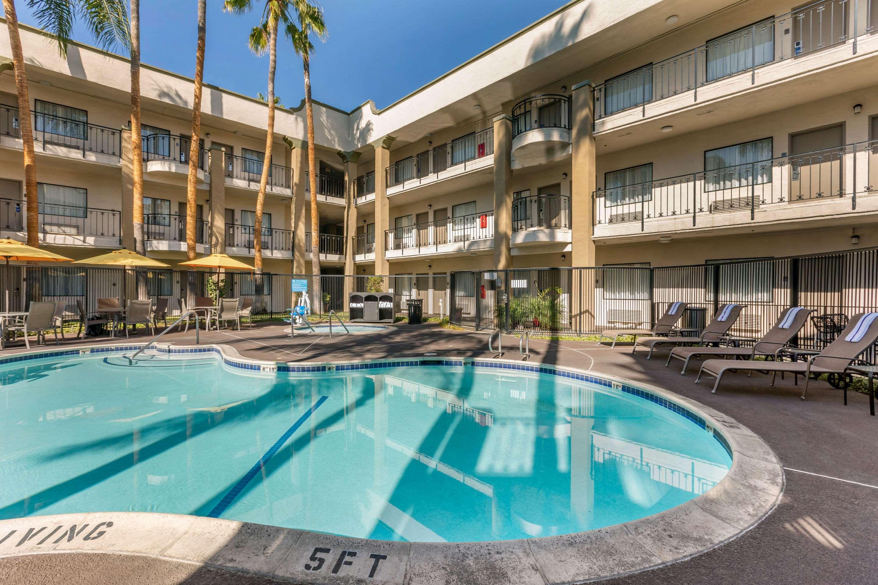 Comfort Inn & Suites Orange County John Wayne Airport Santa Ana Luaran gambar