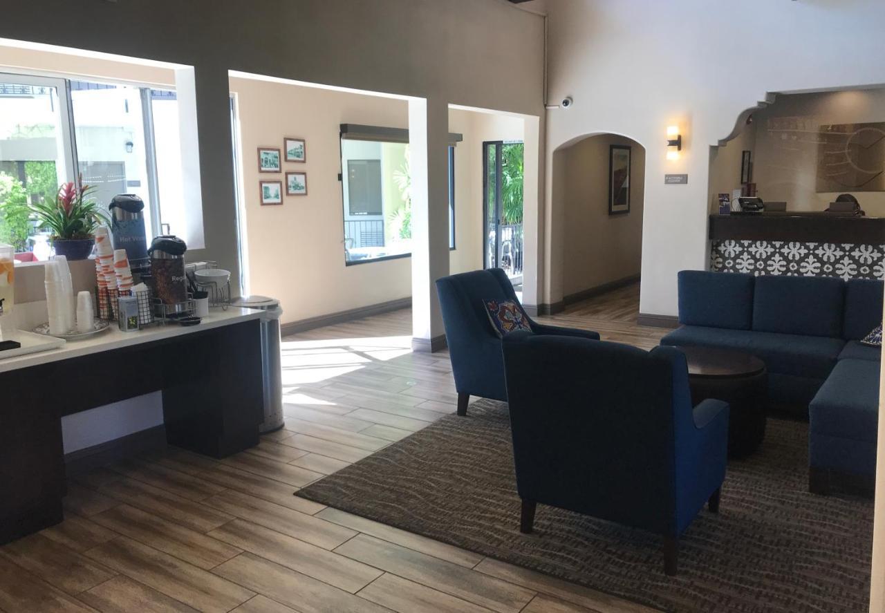 Comfort Inn & Suites Orange County John Wayne Airport Santa Ana Luaran gambar