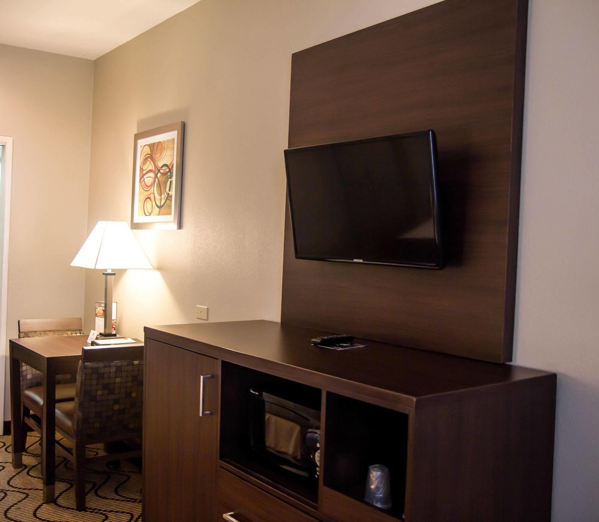 Comfort Inn & Suites Orange County John Wayne Airport Santa Ana Luaran gambar